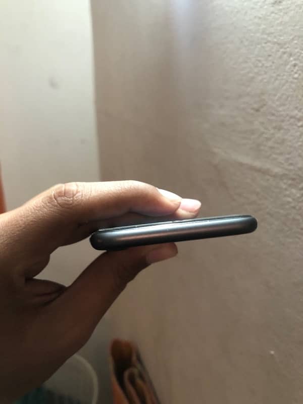 iPhone 8 10/10 non pta 6