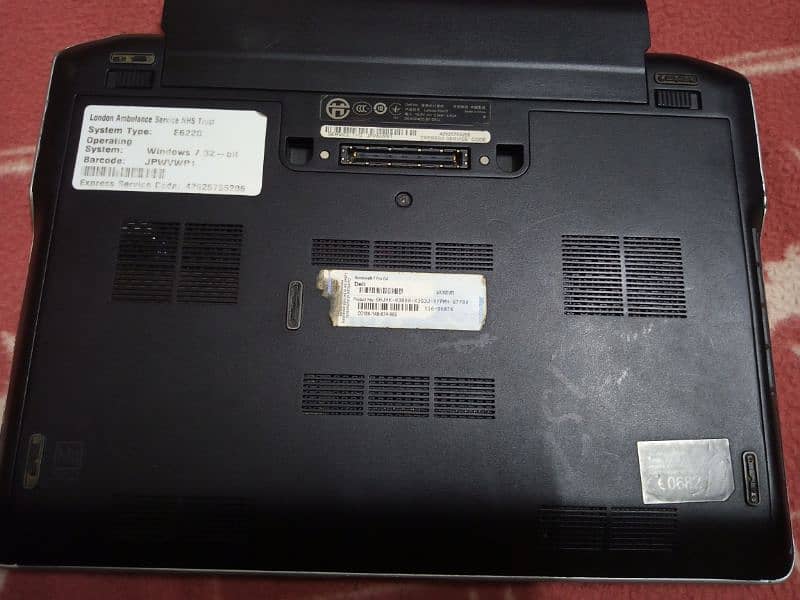 Dell Latitude E6220 0