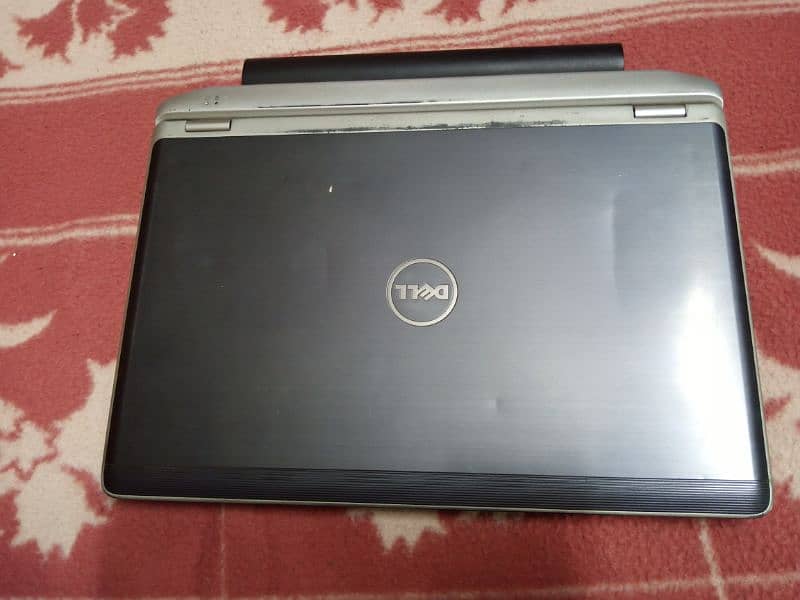 Dell Latitude E6220 2