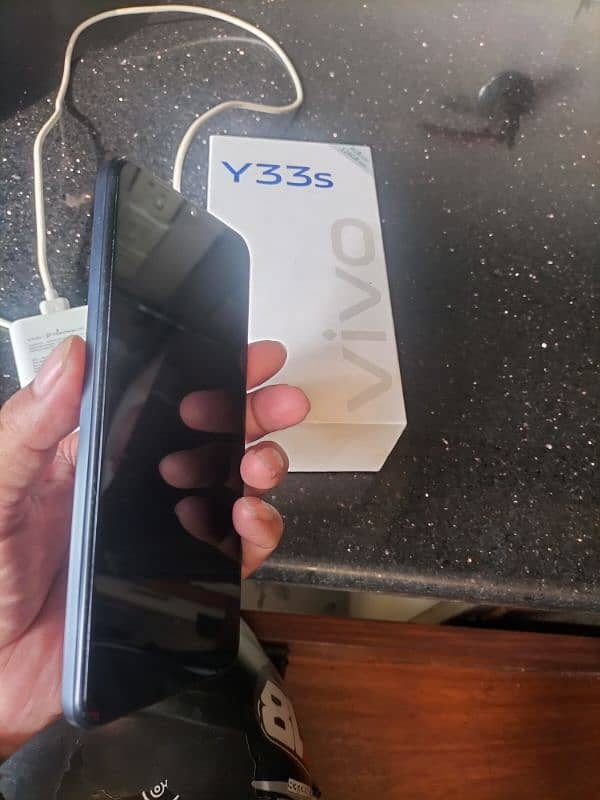 Vivo y33s  8+4/128 with box and original charger 3