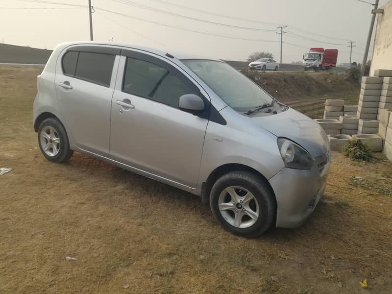 Daihatsu Mira 2011/15 1