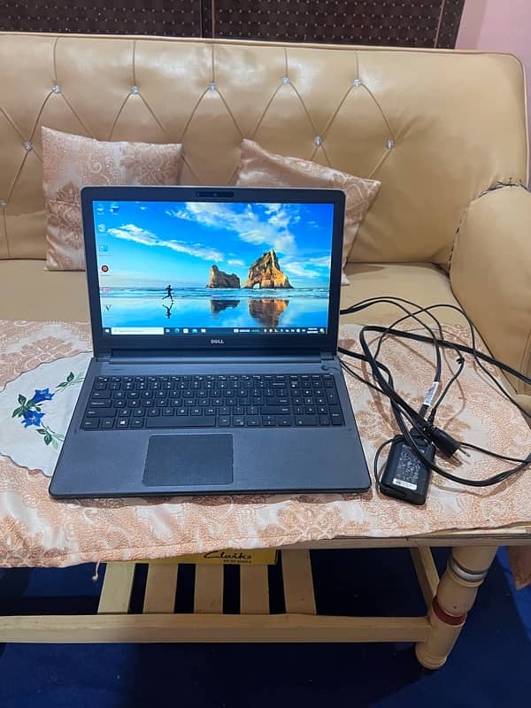 DELL K6SU770 Gaming LAPTOP in Good Condition 1