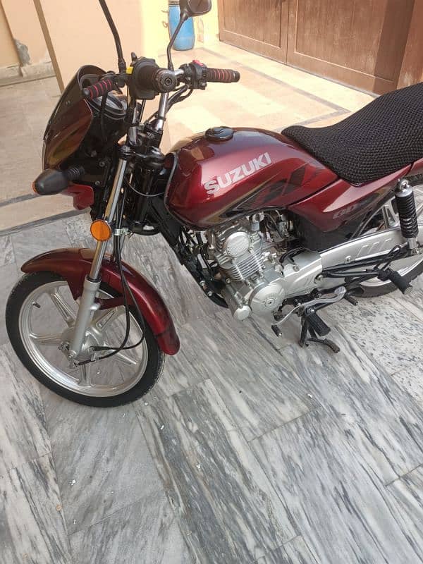 Suzuki GD 110s 2023 model Islamabad no 1