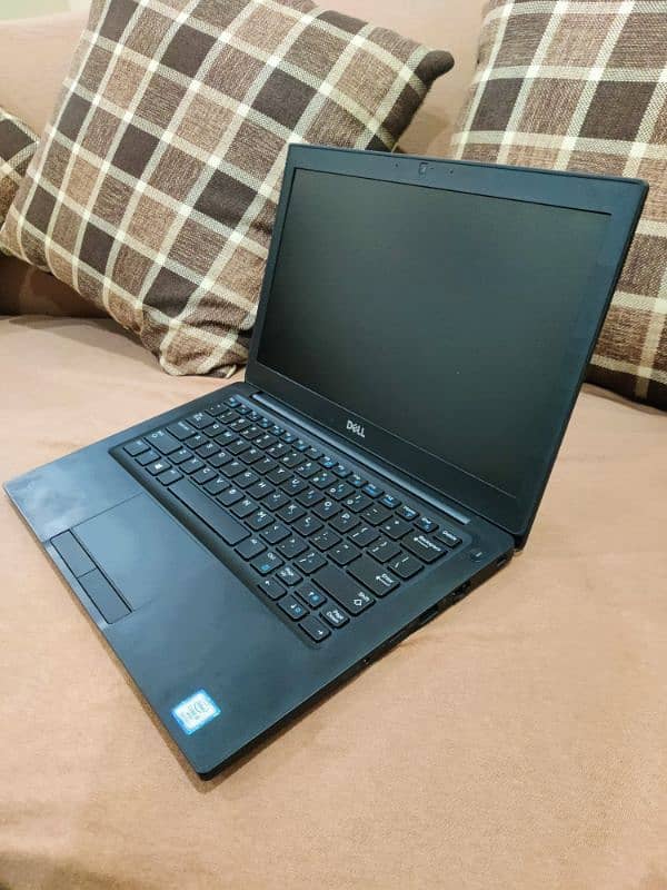 Dell Laptop 8th Generation 8/256 Latitude 7290 Slim Laptop 1