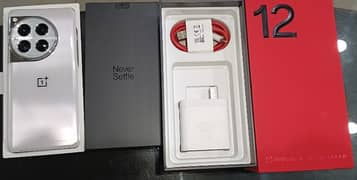 OnePlus 12