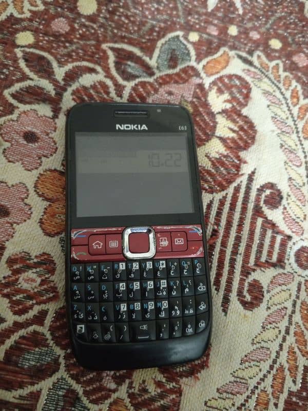 Nokia E63 4