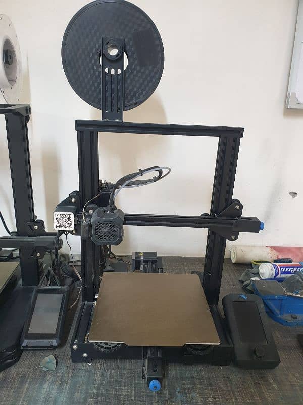 3D Printer Ender 3 V2 with auto bed leveling For Sale 3