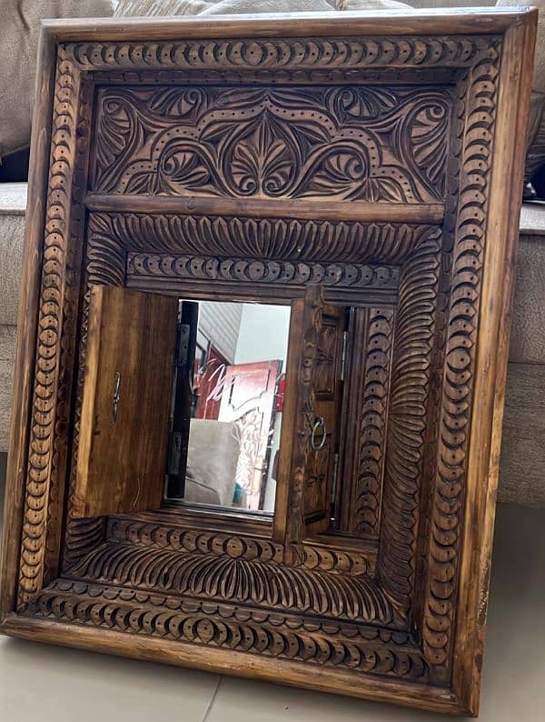 Swati Wooden Jharoka 0