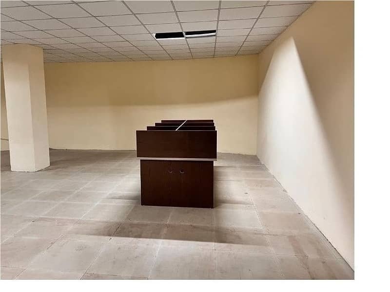 Investment Corridor And Builders Proudly Offer Area 1200 Square Feet Corporate Office Available For Rent in Main Boulevard Road Gulberg 3 Lahore 1