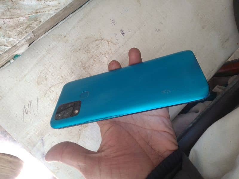 infinix Hot 10s 6/128  8/10 condition 1