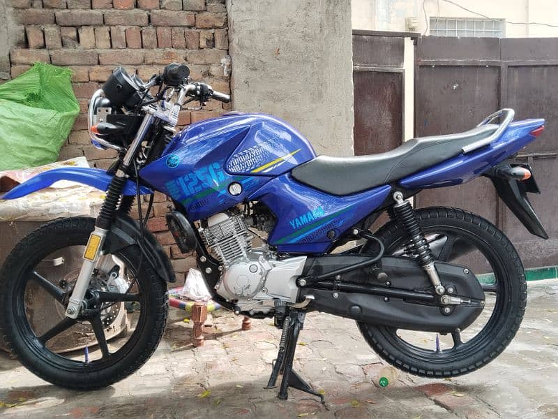 Yamaha YBR 125G 3