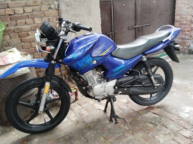 Yamaha YBR 125G 6