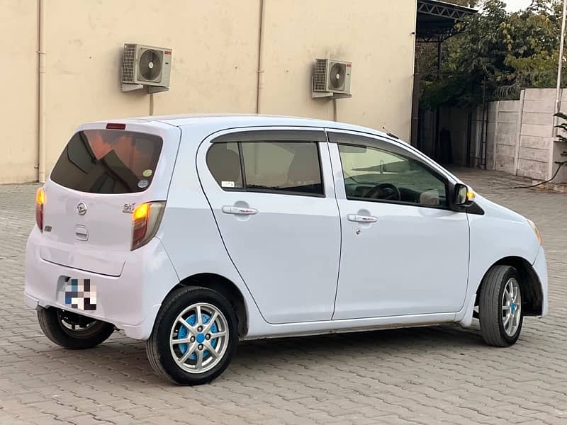 Daihatsu Mira 2013 4