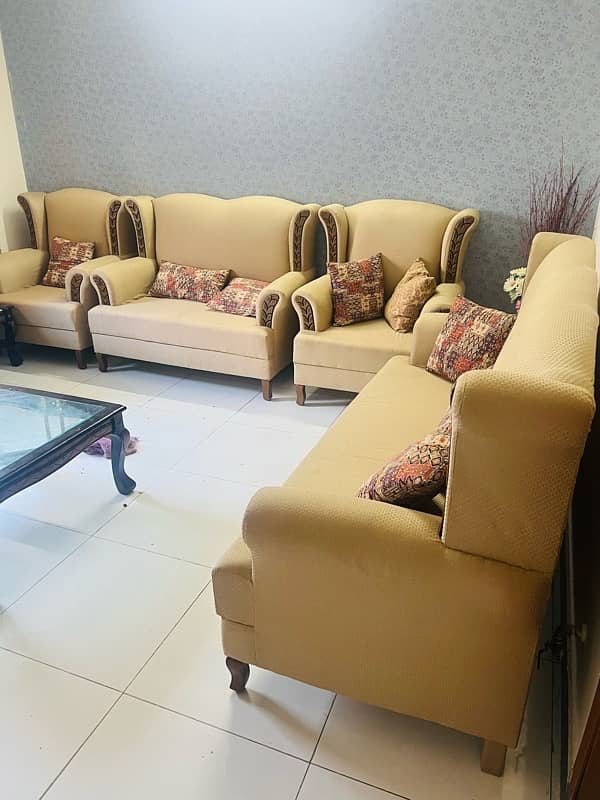 7 Seater Sofa Set - Excellent Condition 1