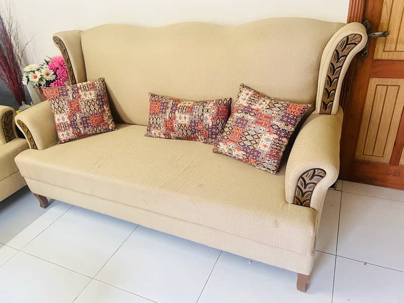 7 Seater Sofa Set - Excellent Condition 2