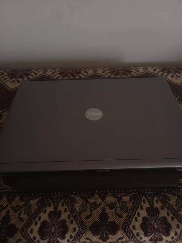 Dell Laptop 0