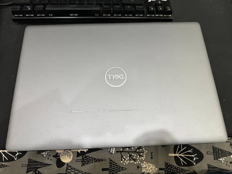 Dell Precision 7550 2