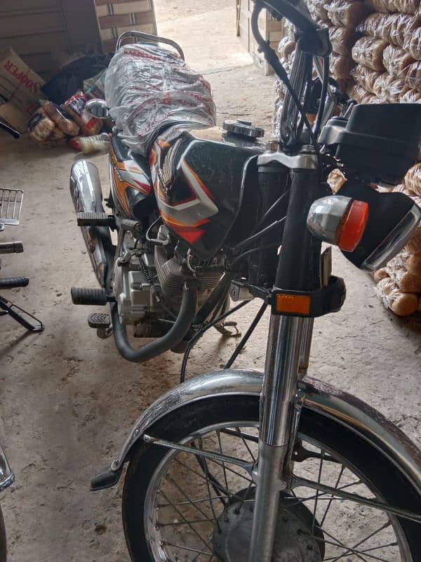 bike 125 koi kam nhi hony wala engine me 3