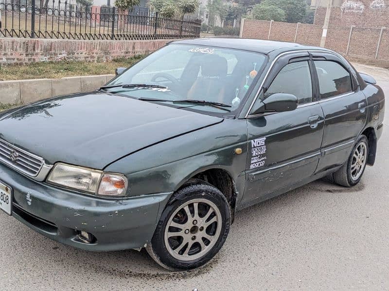 Suzuki Baleno 2001 1