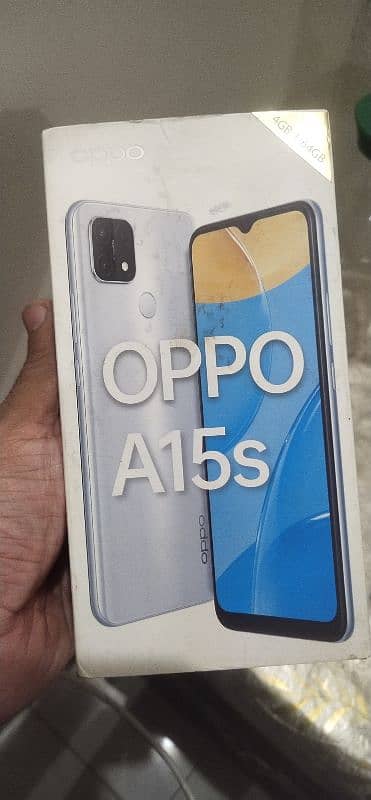 oppo a15s 4gb 64 box aur charger original he exchange possible 2