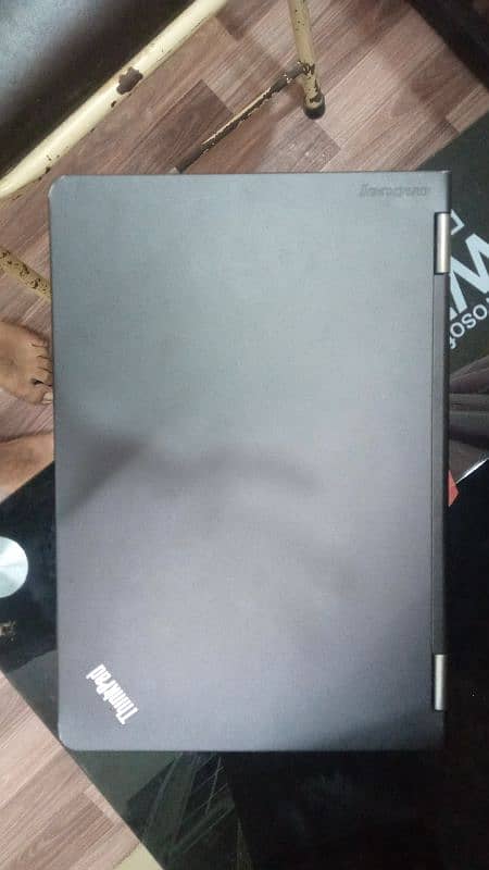 Lenovo yoga 14 i5 5th gen 1