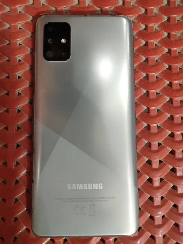 Samsung A51  8/128 1