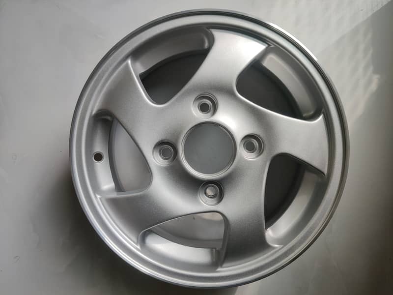 13 inch Alloy Rim 114 pcd 2