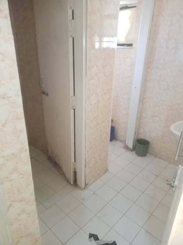 E typ Ground floor flat for rent in G-11 3 PHA 0