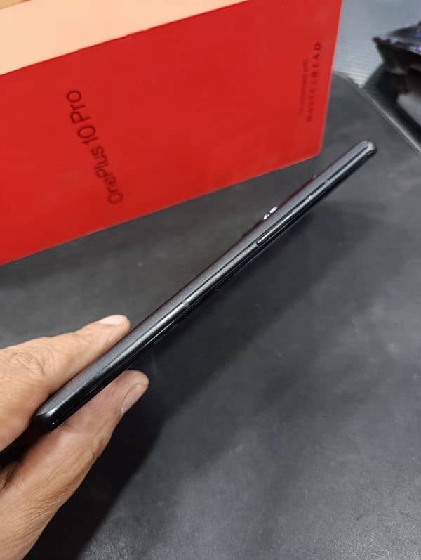 one plus 10 pro pta approved dual Sim 12 256 5g 13