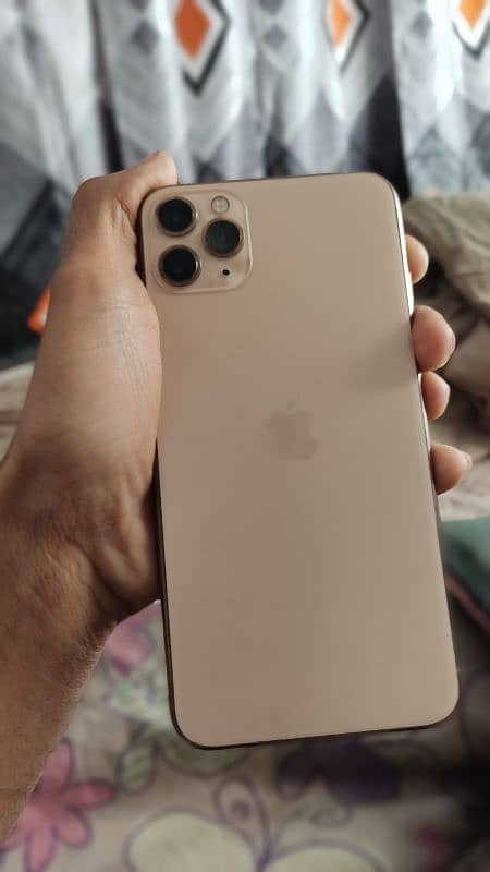 iphone 11pro max 64GB Factory unlock non pta 5