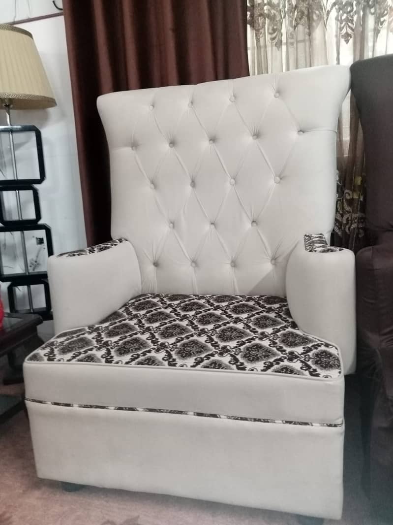 King size sofa chairs for sale 6