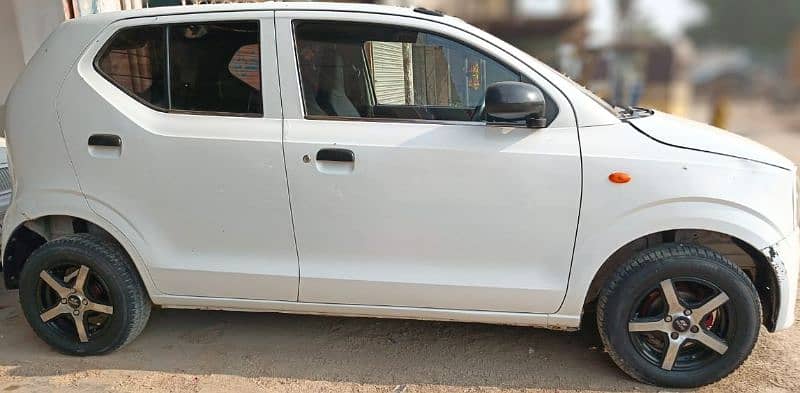 Suzuki Alto 2019 3