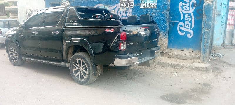 Toyota Hilux 2018 5