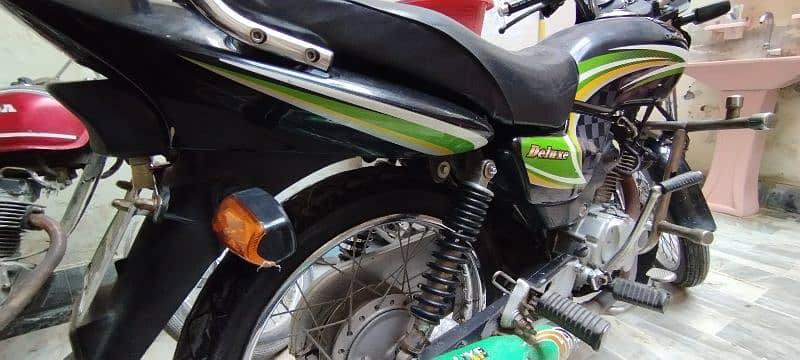 Honda deluxe 125 in good condition 1