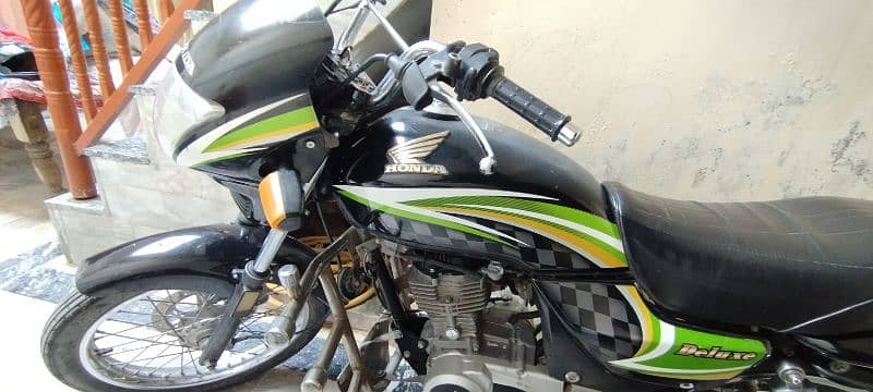 Honda deluxe 125 in good condition 7