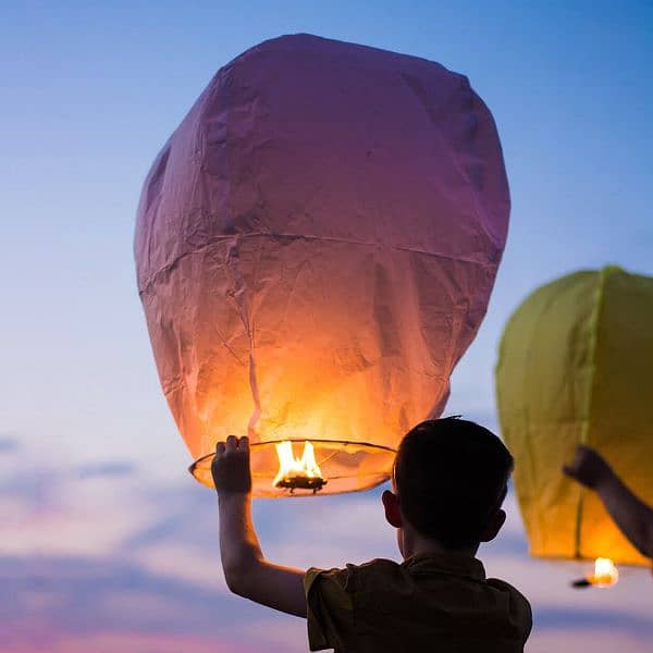 Flying Sky Lanterns / Sky Lamps 10 Pieces Pack 2