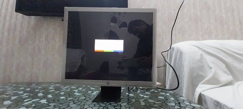 LED 20" for Computer and CCTV 2