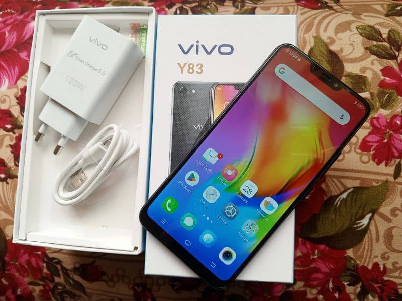 vivo y83 (6 RAM/128 GB) with complete Box 0