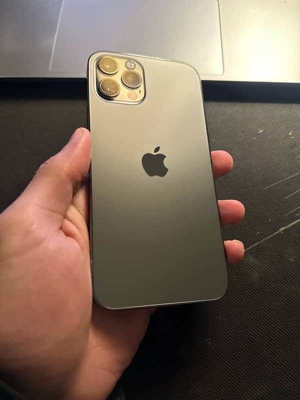 iphone 12 pro 0