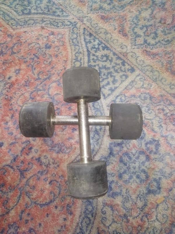 4 kg dumbells 0