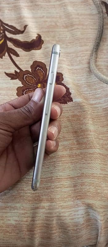 I phone 6s Good condition non PTA 2