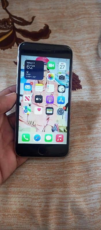 I phone 6s Good condition non PTA 5