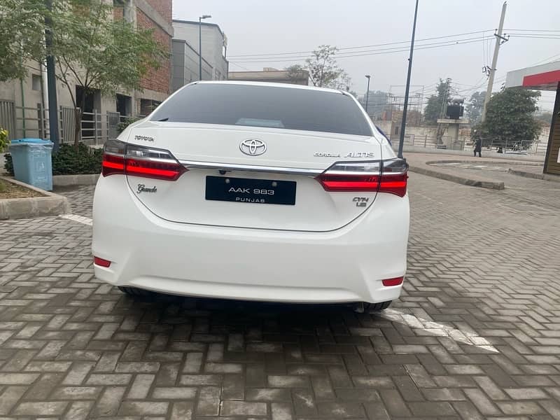 Toyota Altis Grande 2020 3