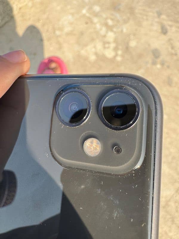 IPHONE 11  WATER PACK. ONE YEAR OFFICAL WARRANTY 1