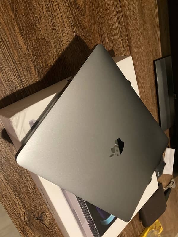 Macbook Pro M1 2020 2