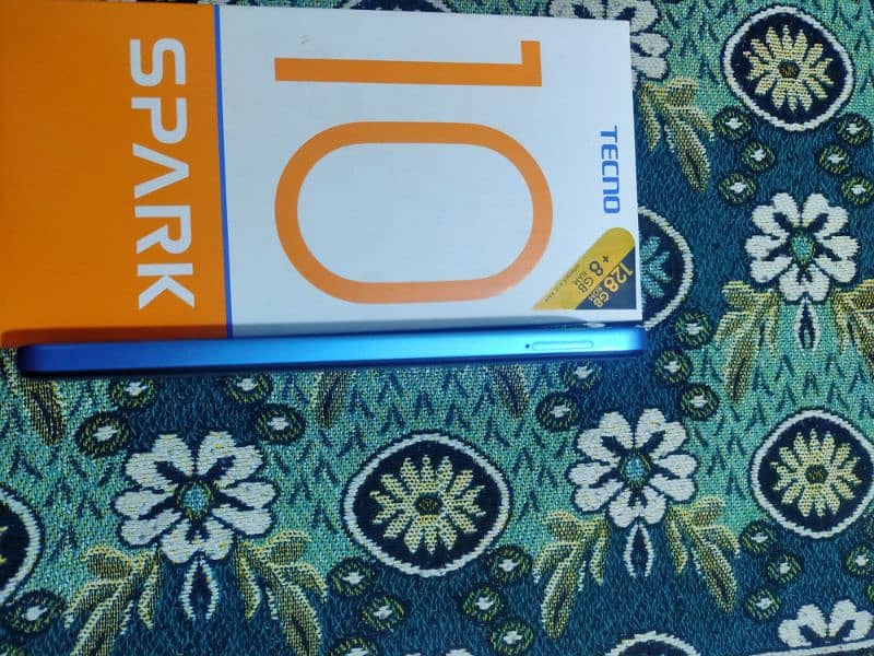 Tecno spark 10 3