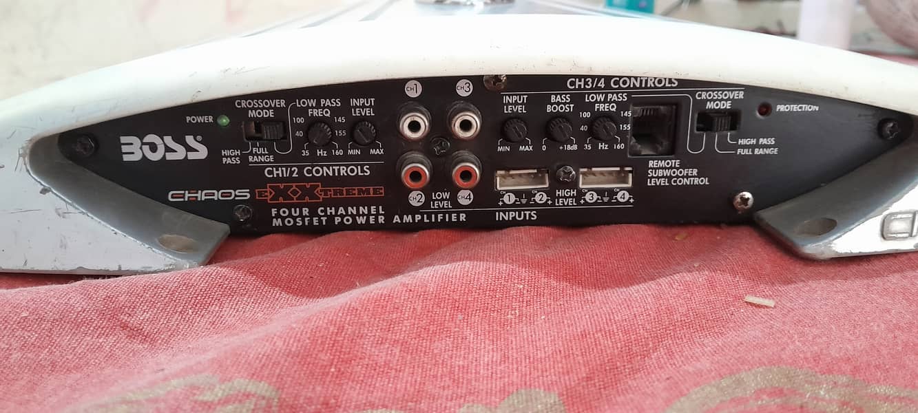 Boss cs800 1600watts 4 channel amplifier 3