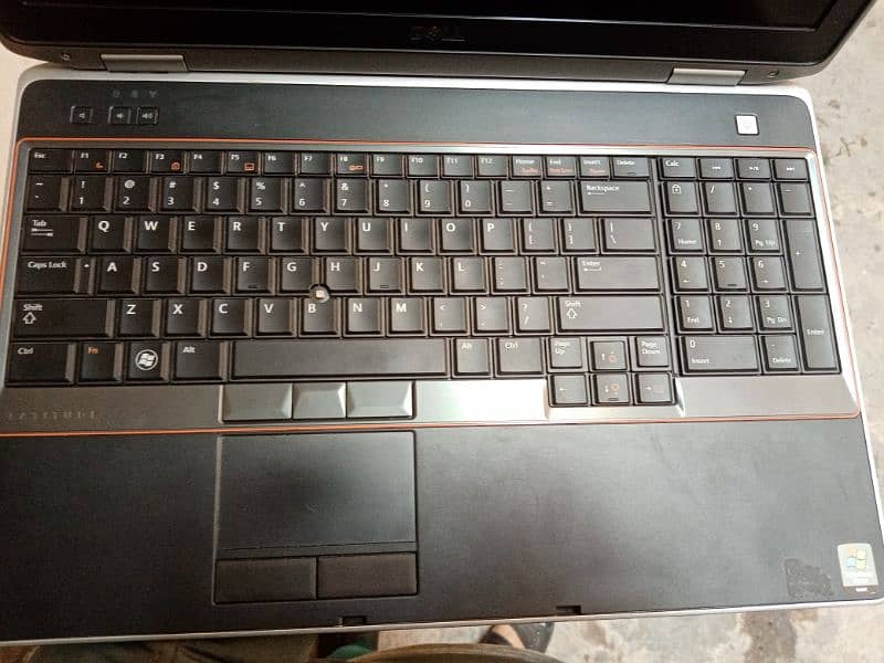 Dell laptop core i5 2nd generation 3