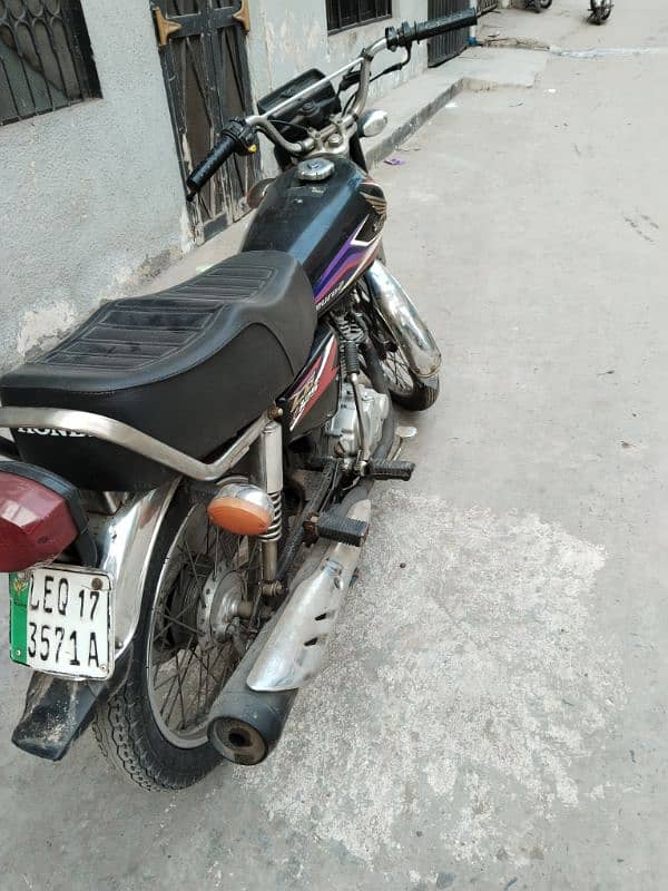 Honda 125 Black Color For Sale Used 3