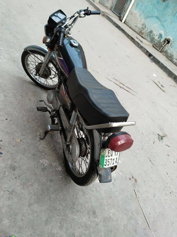 Honda 125 Black Color For Sale Used 5